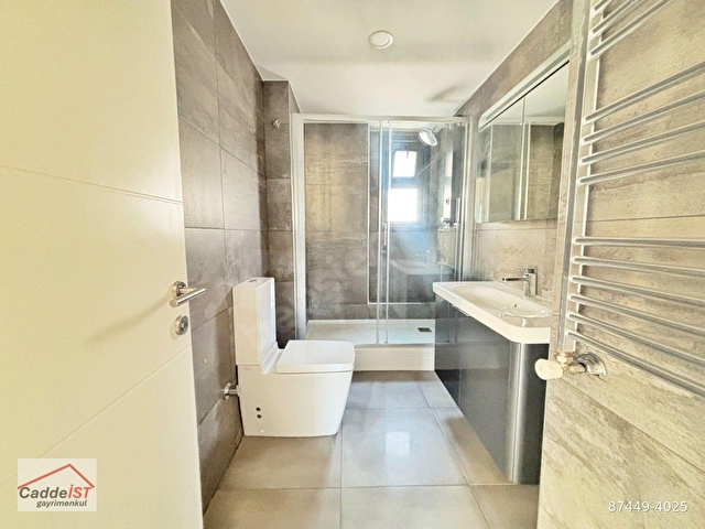 CaddeİST ERENKÖYDE 2017 YAPIMI MARMARAYA YAKIN 80m² 2+1 BOŞ - Görsel 27