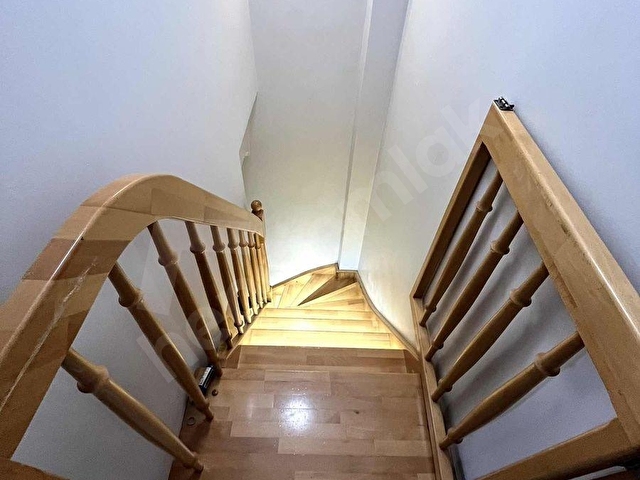 DÜĞMECİLER MAHALLESİNDE SATILIK 140 M2 3+1 TERS DUBLEKS DAİRE - Görsel 8
