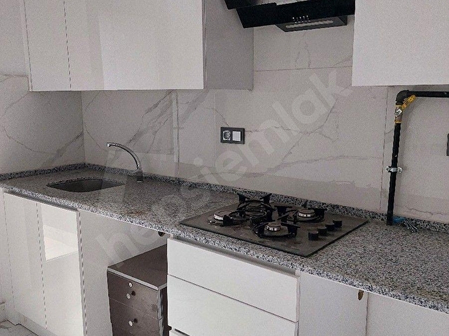 SELCUKLU FORM CENTER DA SIFIR KIRALIK 2+1 118 M2 OFİS - Görsel 7