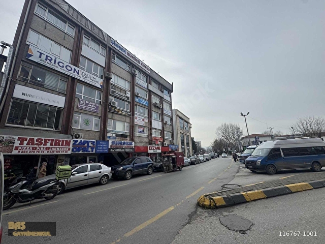 BAŞDEKOR GAYRİMENKULDEN KİRALIK OFİS ÇARŞI MERKEZDE - Görsel 2