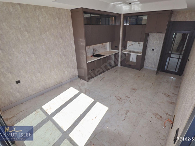 MAHMUT İŞLERDEN ALTINOLUKTA DENİZ MANZARALI ASANSÖRLÜ 1+1 LÜKS DAİRE - Görsel 11