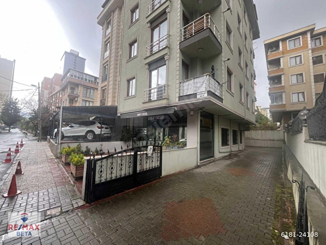 ATAŞEHİR KÜÇÜKBAKKALKÖYDE METROYA YAKIN BOŞ 2+1 SATILIK DAİRE - Görsel 2
