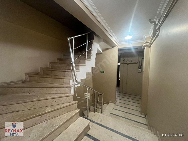 ATAŞEHİR KÜÇÜKBAKKALKÖYDE METROYA YAKIN BOŞ 2+1 SATILIK DAİRE - Görsel 4