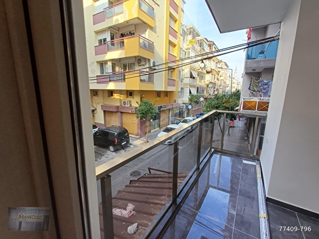 GÜZELYALIDA SAĞLIKOAĞI SOKAĞINDA LÜKS ARA KAT SATILIK DAİRE - Görsel 28