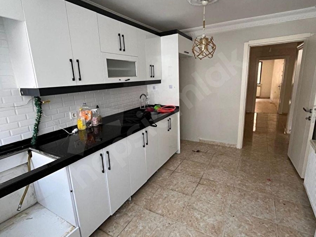 GRV EMLAKTAN 75. YIL MAHALLESİNDE SATILIK 2.KAT 95 M2 2+1 DAİRE - Görsel 16