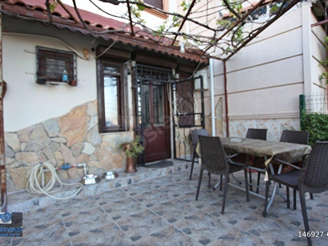 Antalya Lara Güzeloba da Nezih Sitede Satılık 5+2 Villa - Görsel 30