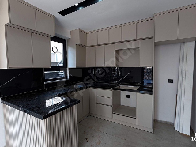 SAKARYA KOCAALİDE HAVUZLU ÖN CEHPE 4+1 VİLLA - Görsel 26