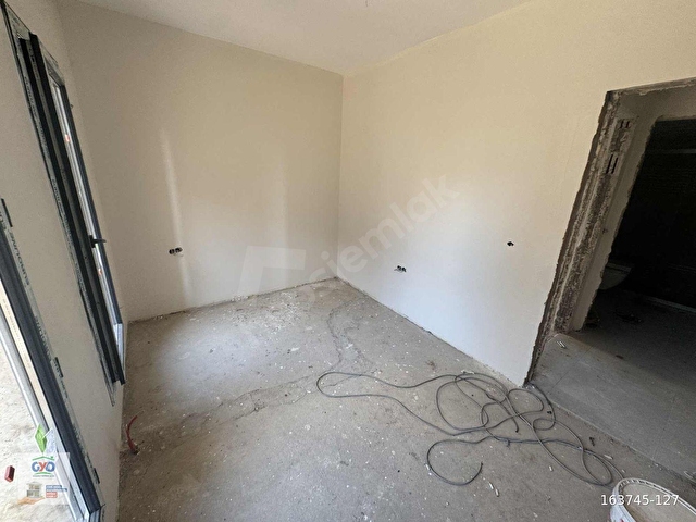 SAZLIBOSNADA SATILIK 3+1 ARA KAT DAİRE FIRSATI - Görsel 5