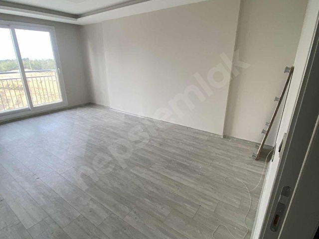 ÇARKIPAREDE 2+1 KAPALI MUTFAK OKULA STADYUMA YAKIN GENİŞ DAİRE - Görsel 4