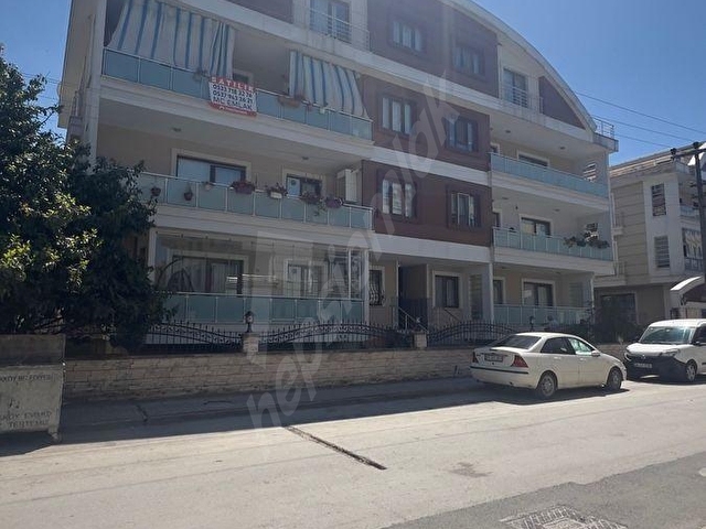 SAHİL MAHALLESİ HAYAT SİTESİNDE SATILIK 4+1 DAİRE - Görsel 3