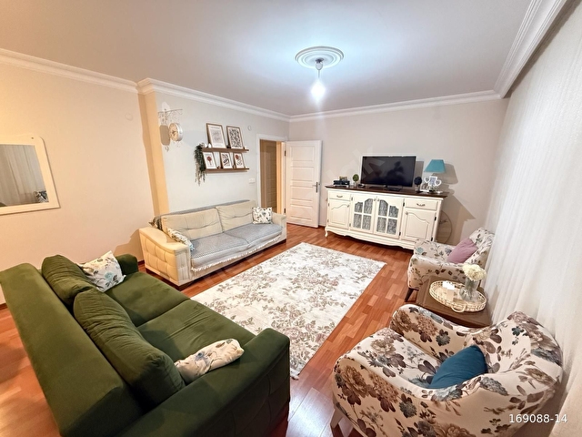 FINDIKLIDA GENİŞ VE KULLANIŞLI SATILIK 3+1 FIRSAT DAİRE - Görsel 3