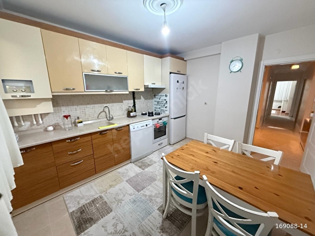 FINDIKLIDA GENİŞ VE KULLANIŞLI SATILIK 3+1 FIRSAT DAİRE - Görsel 11