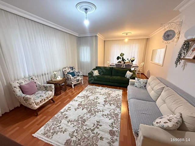 FINDIKLIDA GENİŞ VE KULLANIŞLI SATILIK 3+1 FIRSAT DAİRE - Görsel 2