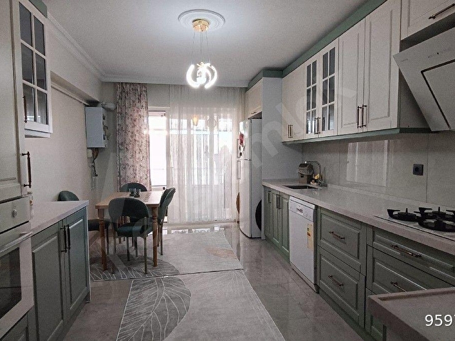 SÖZGENLER EMLAKTAN ELVAN MAHDE PARK MANZARALI SATILIK DAİRE - Görsel 2