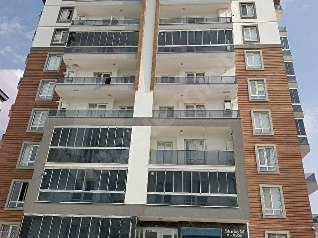LEYAN EMLAKDAN KIRALIK FULL ESYALI 1+1