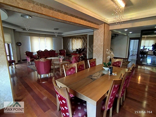 Alparslanın Göbeğinde Super Lüx 425m2, 7+1 Odalı Dubleks Daire - Görsel 10
