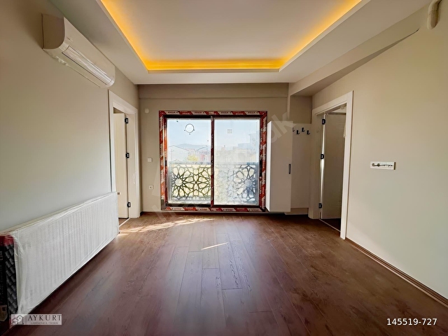 ÇARŞININ GÖBEĞİNDE A KALİTEDE TASARLANMIŞ ŞIK ÜST KAT 2+1 DAİRE - Görsel 15