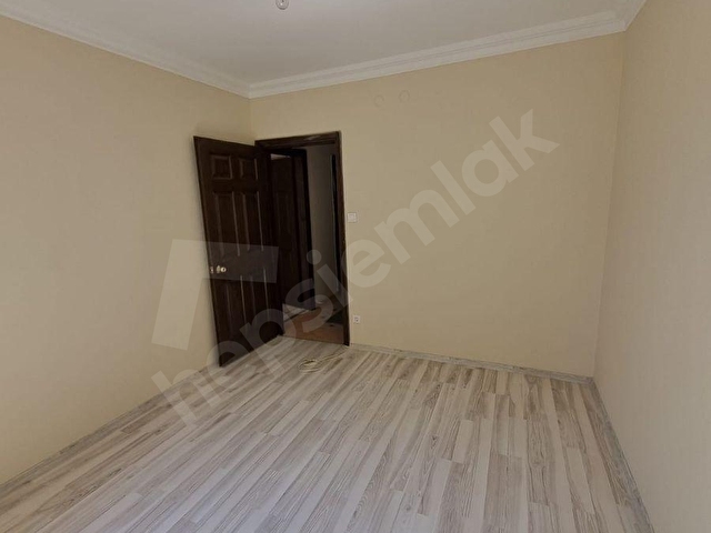 BANDIRMA SUNULLAH MAHALLESİNDE KİRALIK ARA KAT 3+1 DAİRE - Görsel 25