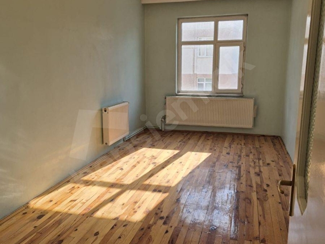İKİNCİ İSTASYON CADDESİNDE HESAPLI DAİRE - Görsel 4