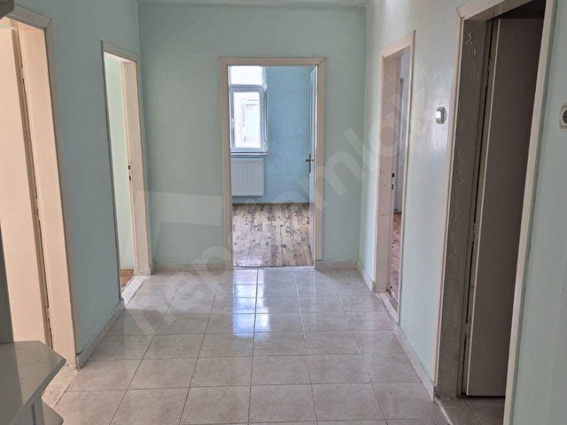İKİNCİ İSTASYON CADDESİNDE HESAPLI DAİRE - Görsel 2