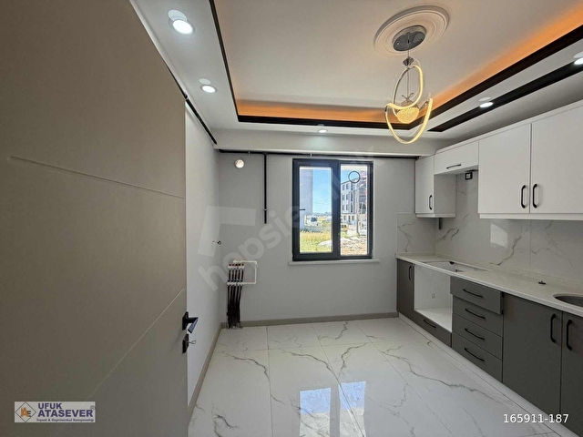 UFUKATASEVER GAYRİMENKULDEN ADNAN MENDEREDE SATILIK 2+1 DAİRE - Görsel 26