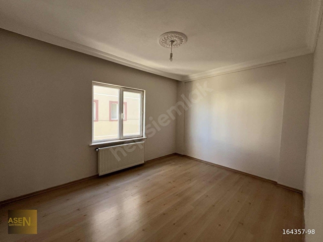 Asen gayrimenkulden 15 Temmuz da satılık. ara kat 165 Mt daire - Görsel 6