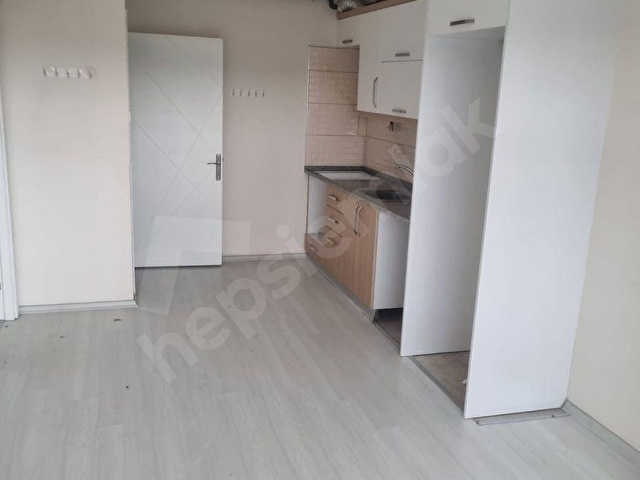 BAYRAKLI İZBAN YAKINI 1+1 D.GAZLI 50M2 GİRİŞ KAT - Görsel 10