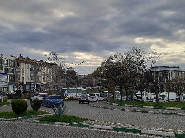 ÇARSAMBA MERKEZDE SÜPER YATIRIMLIK OFİS/OFİS 362