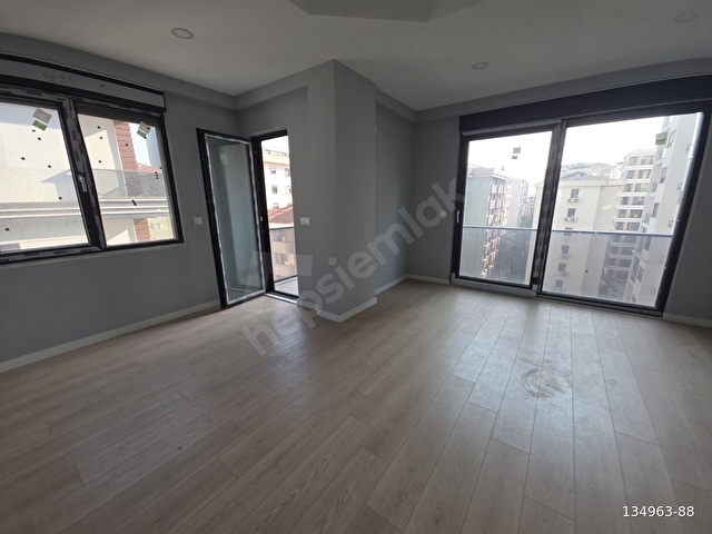 ZEYNEP YENİ BİNA HAYRİYE HANIM APT - Görsel 14