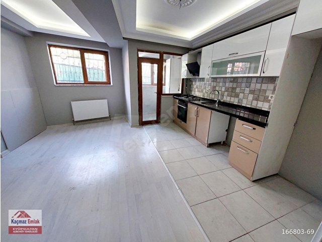 «KAÇMAZ» DAN EYÜPSULTAN MERKEZ MAHDA 2+1 85 m2 KOT 1 İSKANLI 3 YILLIK YENİ BİNADA SATILIK DAİRE - Görsel 2