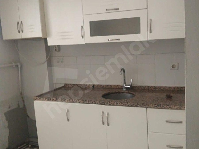 1.Levent ortabayırda Fırsat daire Mutfak banyo yeni - Görsel 5