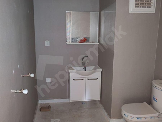 AKSOYDAN ALTINKENT SİTESİNDE BAĞIMSIZ MUTFAKLI 3+1 145 m2 DAİRE - Görsel 15