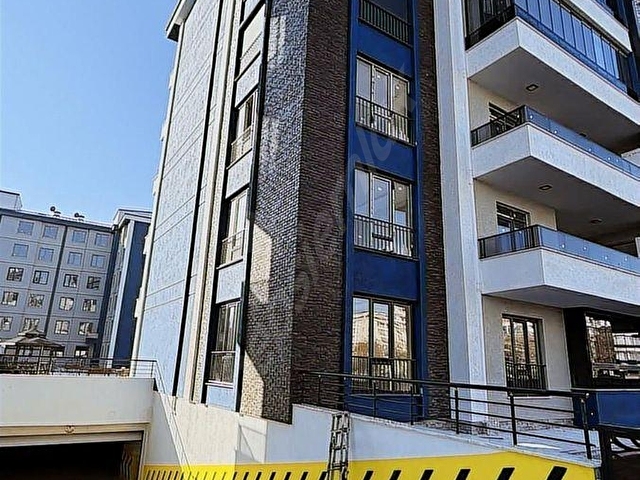 AKSA ŞEHİR SİTESİNDE GENİŞ 4+1 SATILIK - Görsel 2
