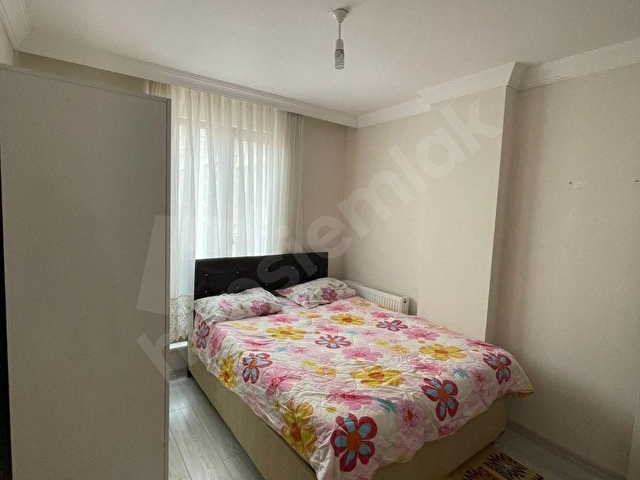ALBAYRAKTAN SATILIK BELEDİYE YANI EŞYALI FIRSAT 1+1 DAİRE - Görsel 11