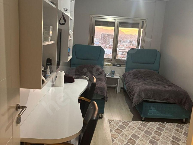 ÇAMLIKULE de lüks sitede lüks daire - Görsel 2