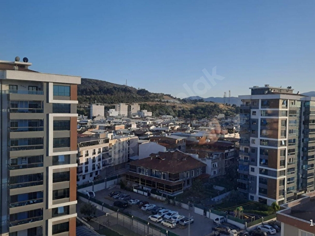 ÇAMLIKULE de lüks sitede lüks daire - Görsel 20