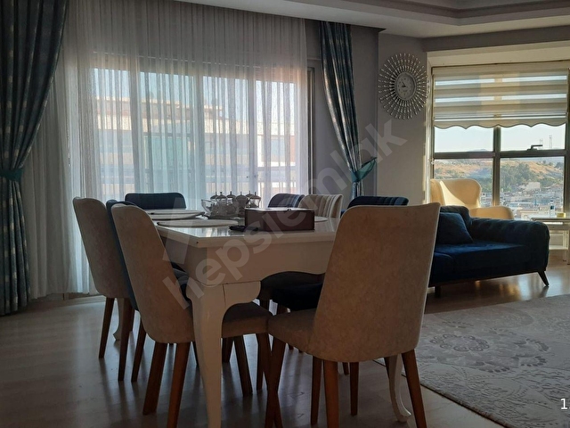 ÇAMLIKULE de lüks sitede lüks daire - Görsel 27