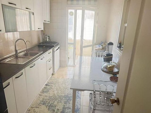 MERTER ONUR SİTESİNDE ARA KAT 3+1 DAİRE (Arsa payı 54m2) - Görsel 8