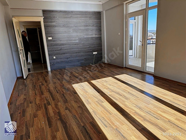GÜVENEVLER TRAMVAY YOLUNDA SATILIK 4+1 DAİRE - Görsel 8