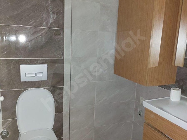 100.YIL MAH.KİRALIK 2+1 DAİRE DOĞAL GAZLI ÇİFT BANYOLU GİY.ODALI - Görsel 17