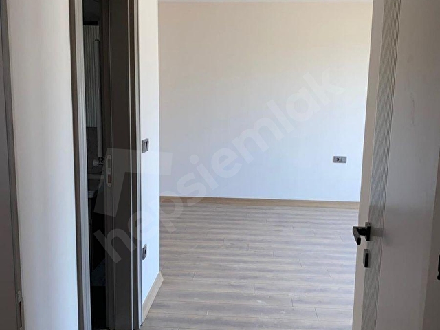 SİLİVRİ YAŞAMKENT PEHLİVANOĞLU SİTESİNDE KİRALIK 3+1 DAİRE - Görsel 16