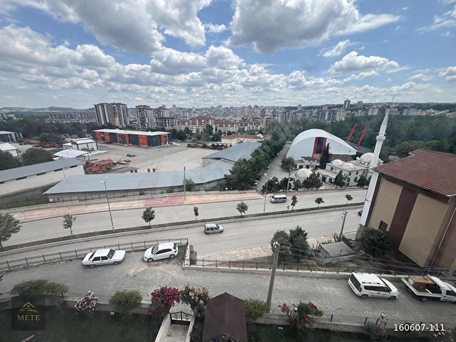 CANDAROĞULLARI MAH. HASTANEYE YAKIN KONUMDA FULL EŞYALI 2+1 - Görsel 14