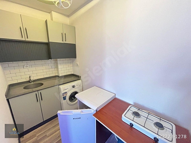 İMZA’DAN YEDİTEPE’DE MEMUR BİNASINDA EŞYALI 1+0 STÜDYO DAİRE - Görsel 5