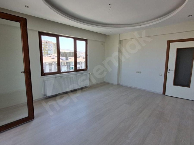 YEŞİLYURT ÇİLESİZ MAH NİKAH SARAYI YANINDA CAD ÜZERİNDE 9. ARA KAT 4+1  SATILIK DAİRE - Görsel 15