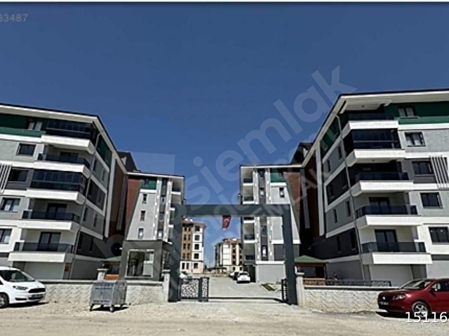 ODAKTAN BÖLCEKTE 5+1 GENİŞ SÜPER LÜKS SATILIK SIFIR DAİRE