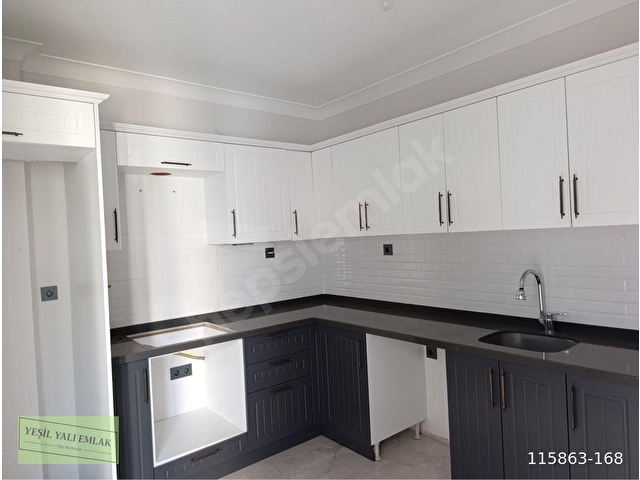 İhsaniye merkezde kiralık bahçe dubleks daire
