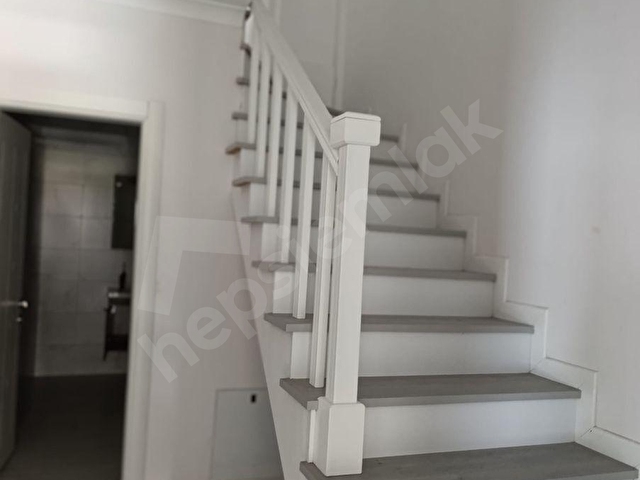 İhsaniye merkezde kiralık bahçe dubleks daire - Görsel 8