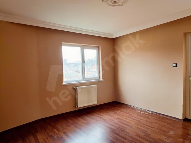 Kiralık 3+1 Kombili Bakımlı Daire (Kızılaya 15 dk mesafede) - Görsel 10