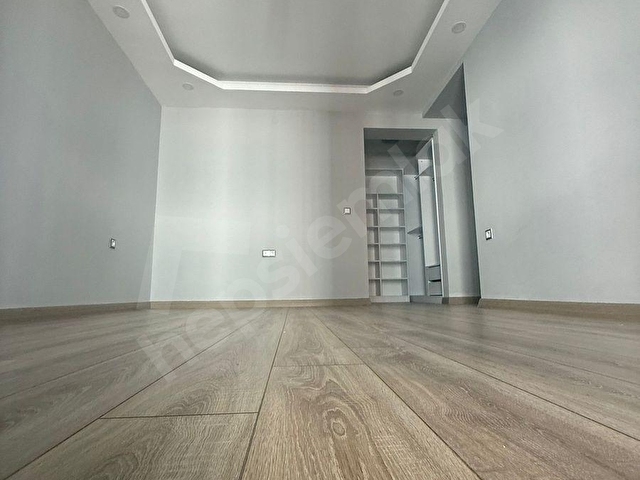EMLAK KONUTLARI 3+1 145 M2 ARAKAT SİTE İÇERİSİNDE SATILIK DAİRE - Görsel 4