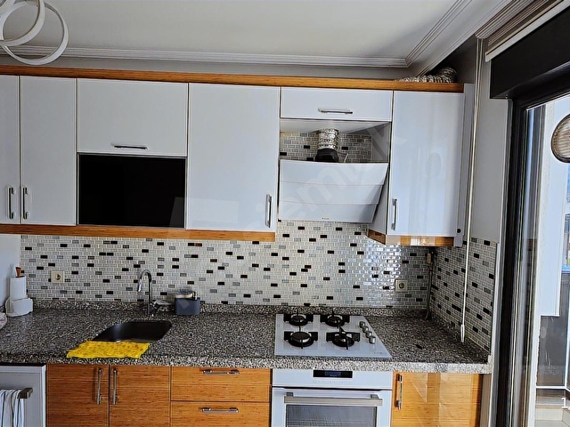 YAYALAR MAHALLESİ CADDE ÜZERİNDE SATILIK 3+1 DAİRE - Görsel 7